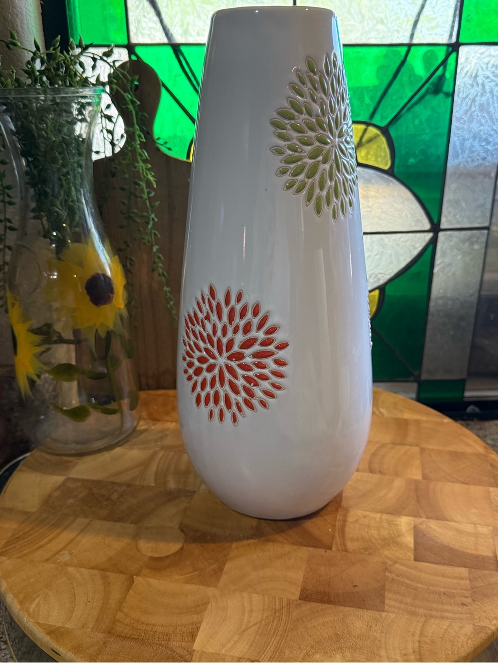 Tall White Ceramic Vase with Colorful Floral Bursts – 12¾”